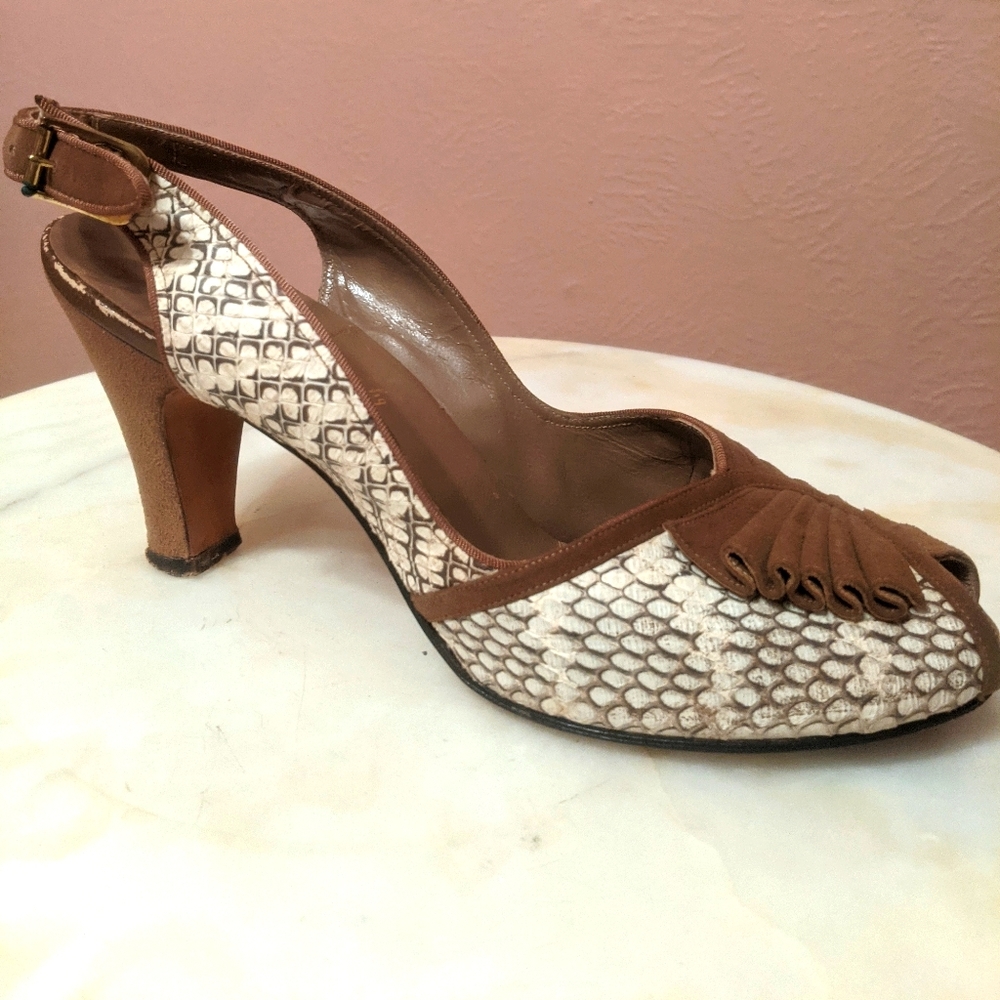 Vintage 1940s Snakeskin Peep Toe Heels - Picture 3 of 4